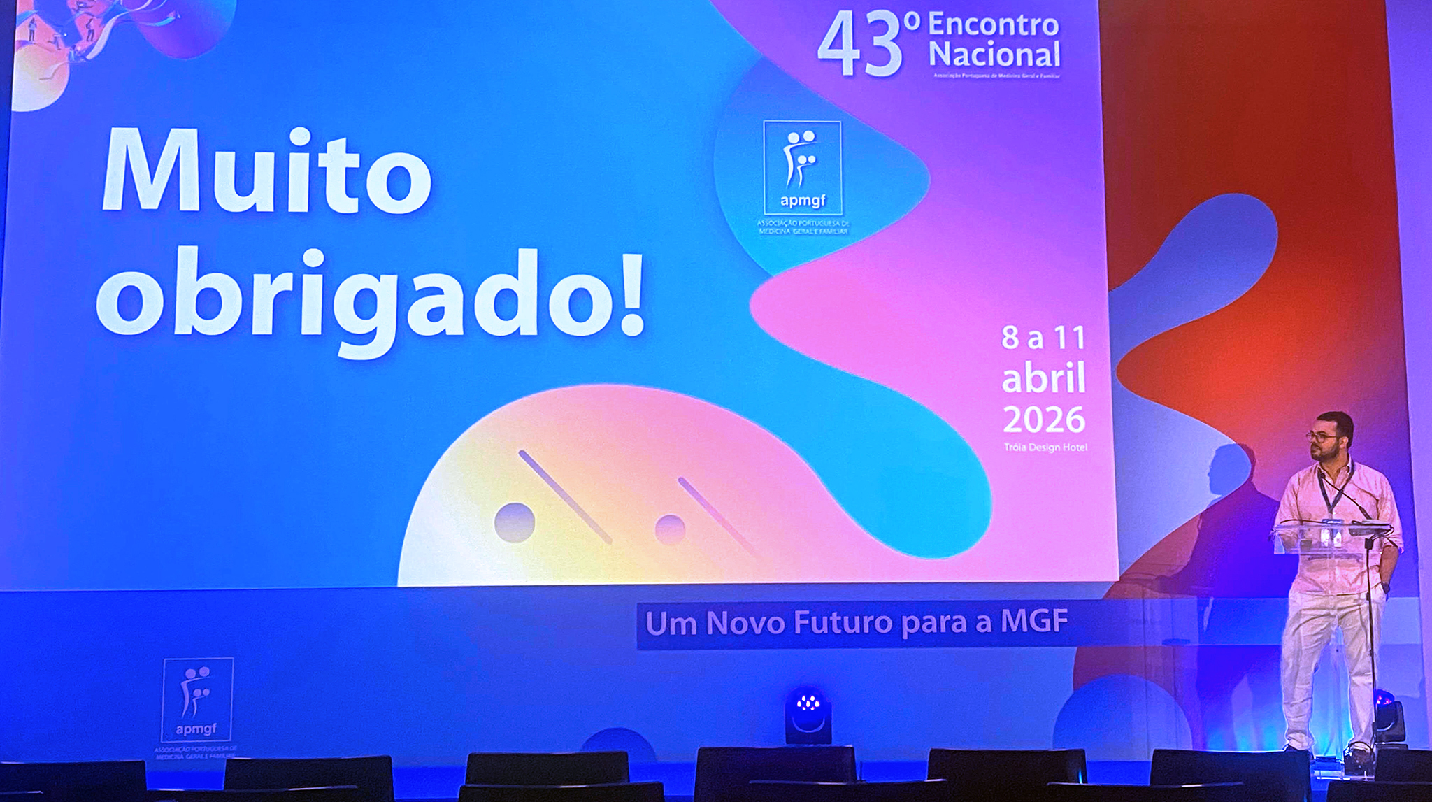 Apresentação do projeto de investigação "Necessidades formativas e barreiras na abordagem dos doentes com comportamentos aditivos nos CSP: um estudo observacional"